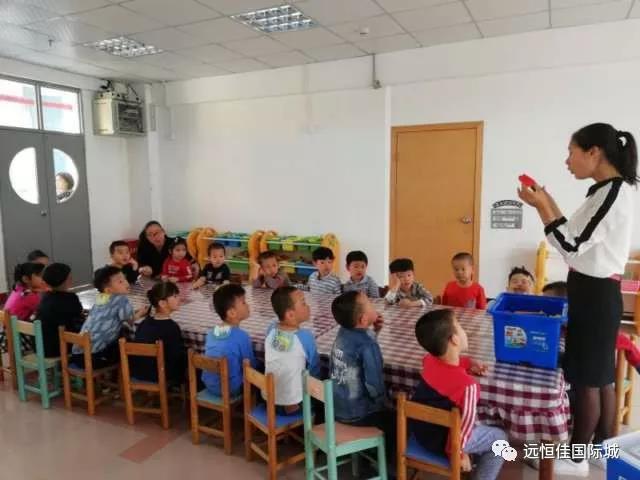 遠恒佳國際教育城專業(yè)師資入駐各幼兒園——樂高、沙畫興趣班正式開課啦！